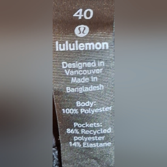 LULULEMON ATHLETICA Men's Black Chinos - Picture 3 of 3